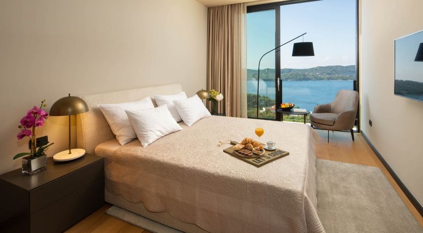 Photo of The Little Sunset