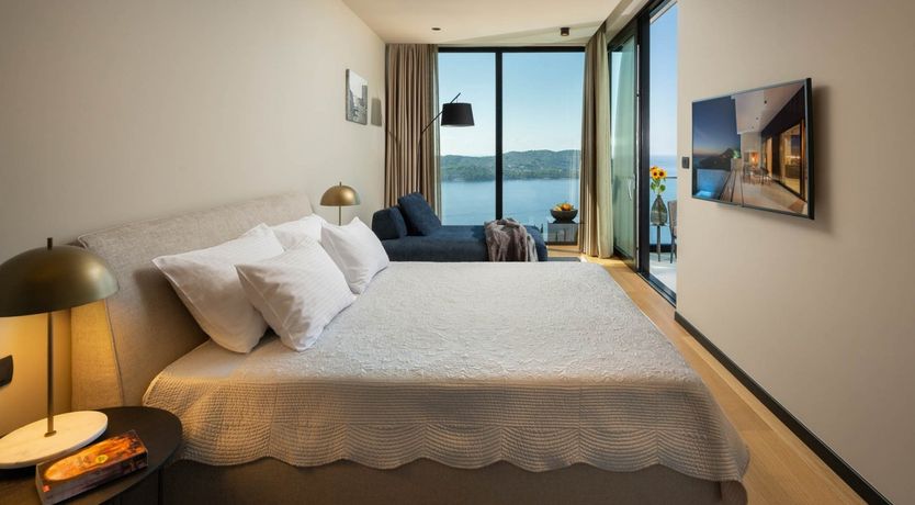 Photo of The Little Sunset