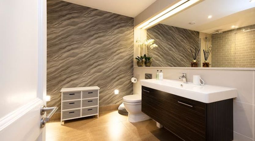 Photo of Castle’s Reach