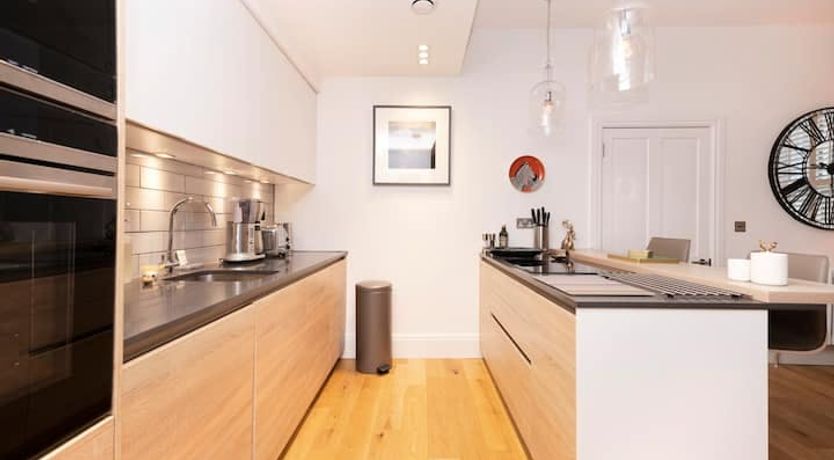 Photo of Castle’s Reach