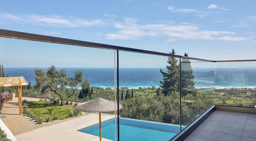 Photo of Jewel in the Sky