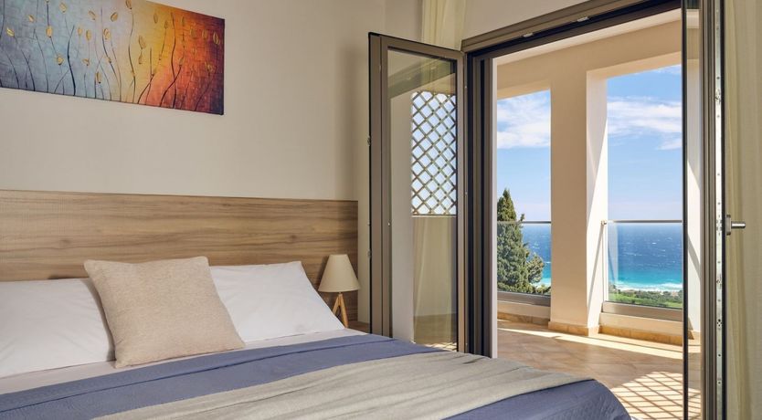 Photo of Jewel in the Sky