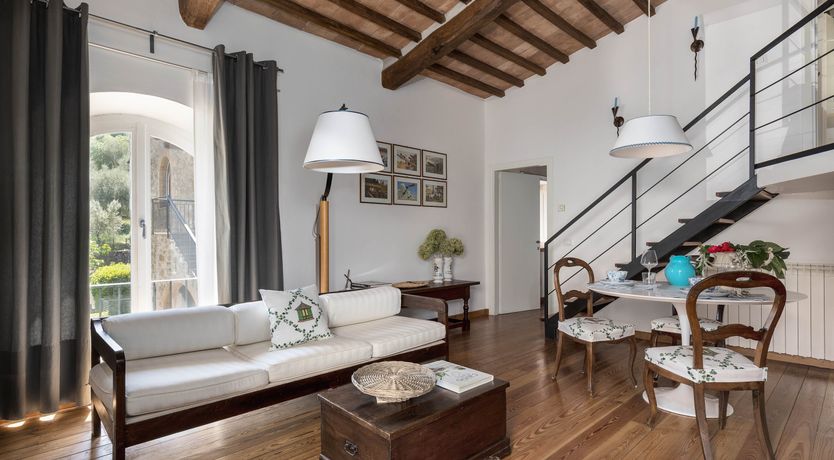 Photo of Rosemary & Olive