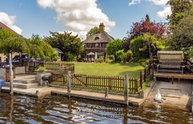 Photo of one-of-englands-watery-gems