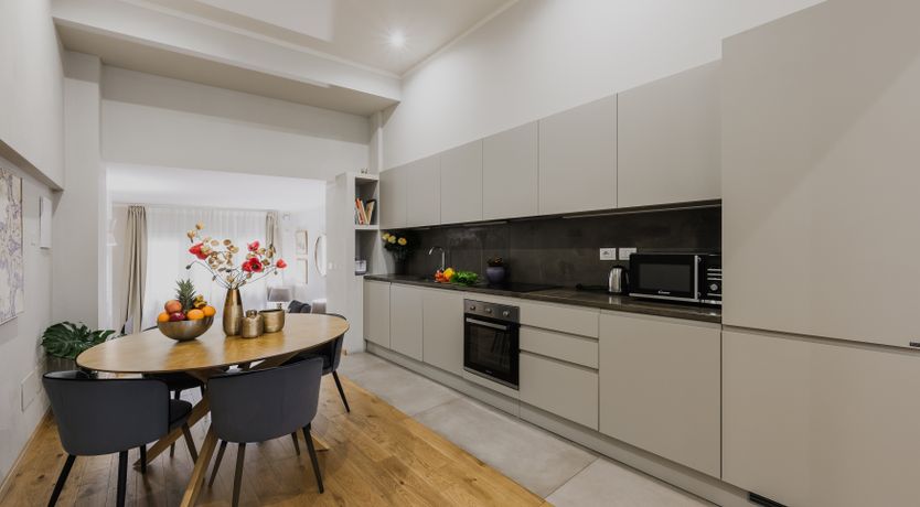 Photo of City of Lilies