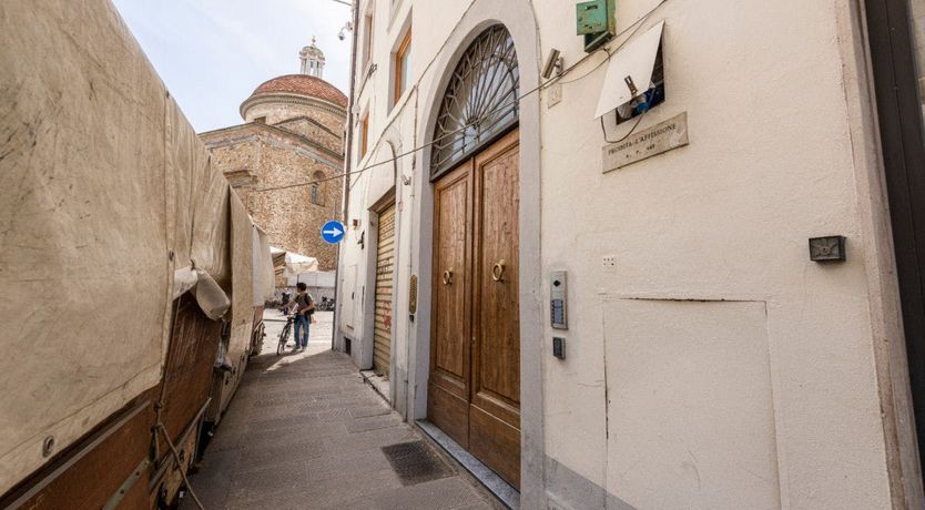 Photo of City of Lilies