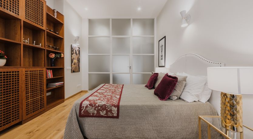 Photo of City of Lilies