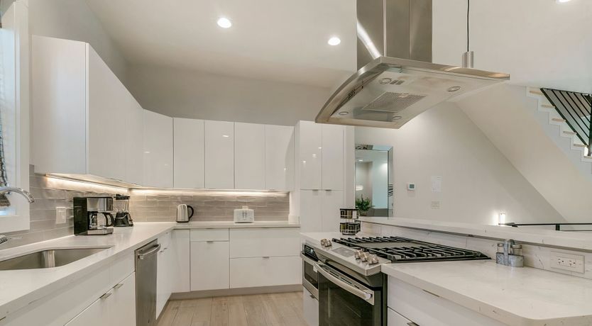 Photo of On Easy Street