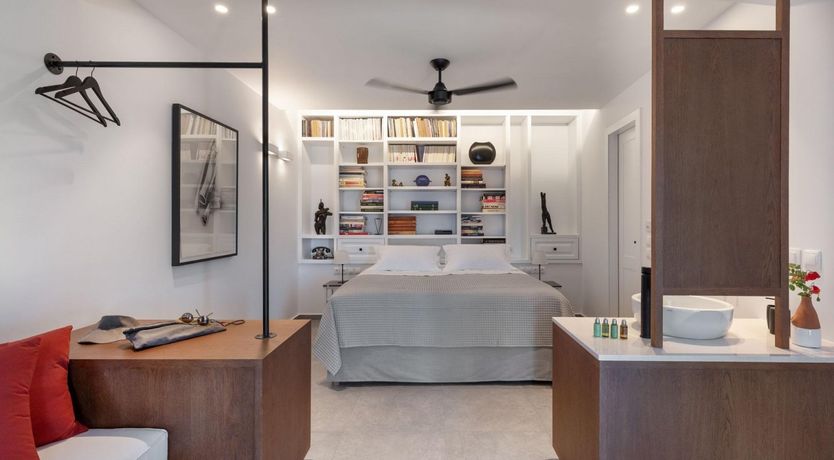 Photo of Dream The Days Away