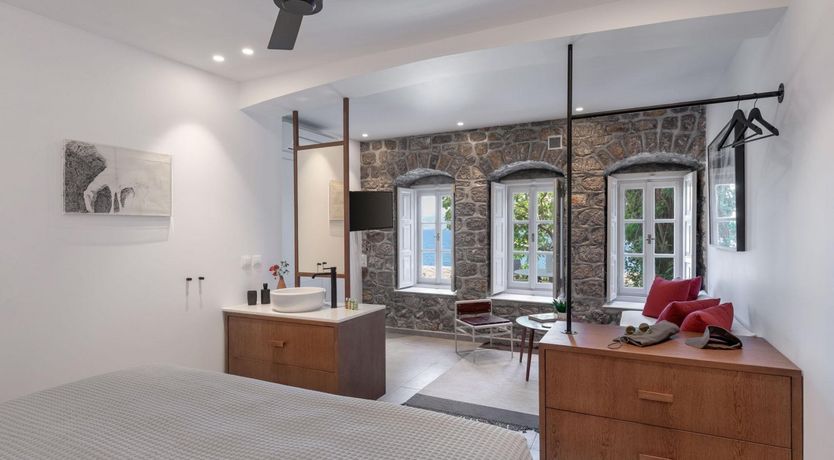 Photo of Dream The Days Away