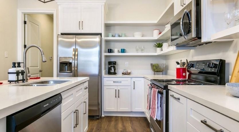 Photo of Clapboard Dream