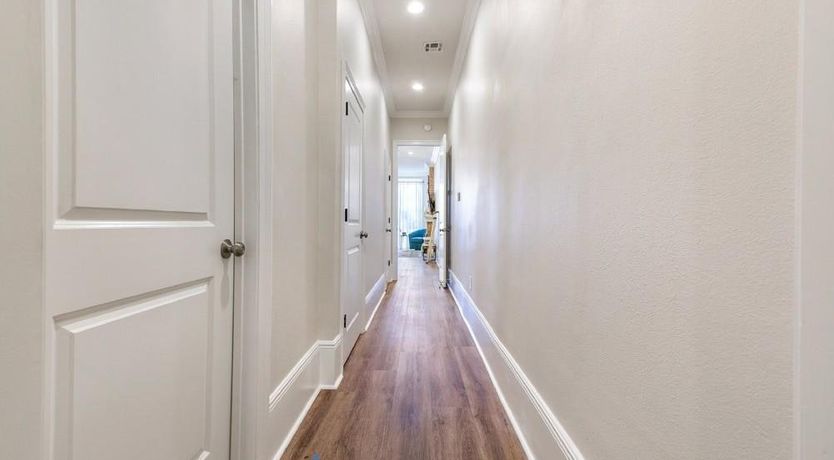 Photo of Clapboard Dream