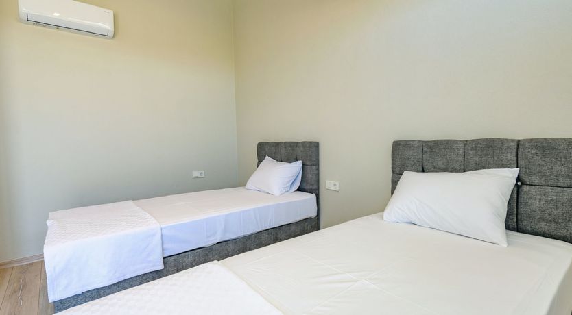 Photo of T-shirt Weather