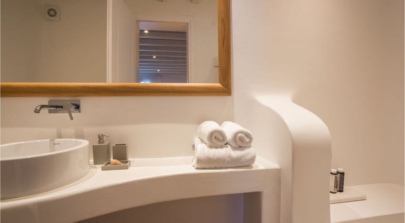 Photo of The Ocean Muse