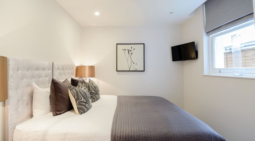 Photo of A Short Walk from Harrods