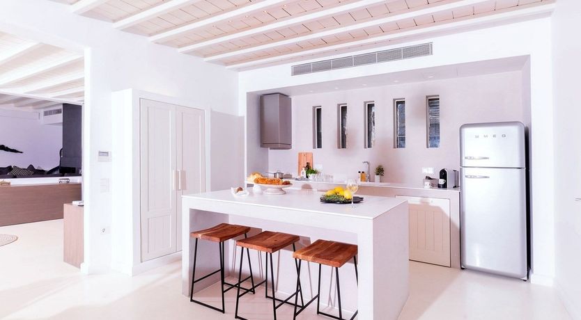 Photo of Atlas Whisper