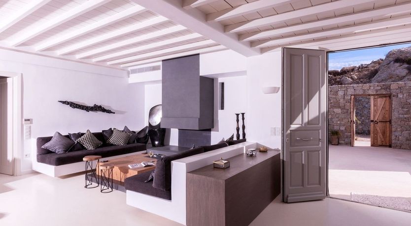 Photo of Atlas Whisper