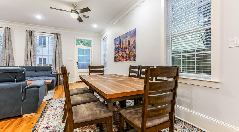 Photo of Louisiana Hot