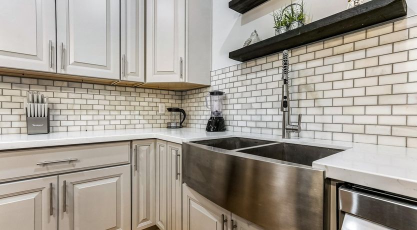 Photo of Louisiana Hot