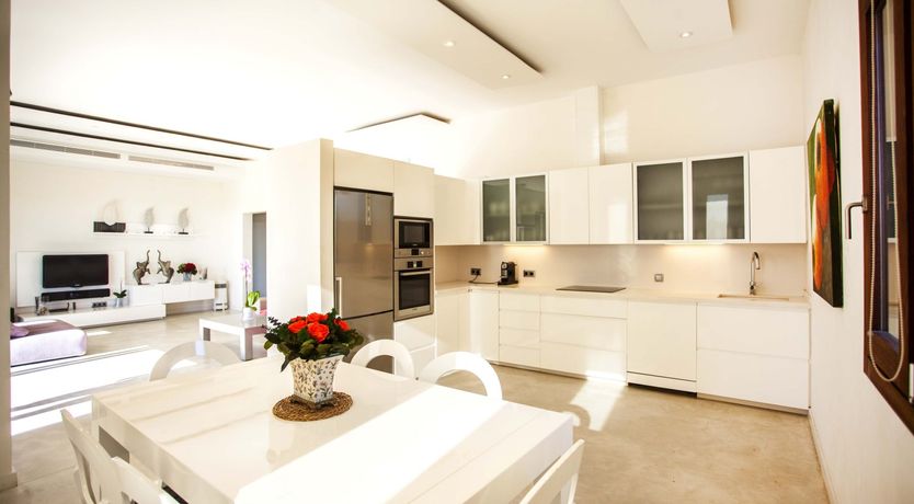 Photo of Countryside Siesta