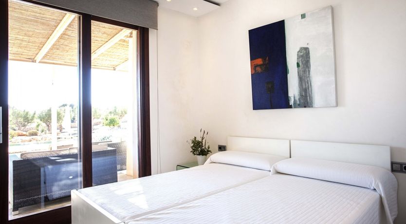 Photo of Countryside Siesta