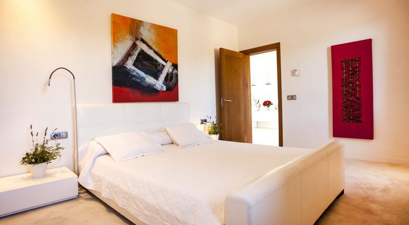 Photo of Countryside Siesta