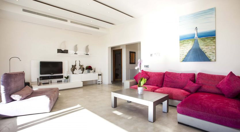 Photo of Countryside Siesta