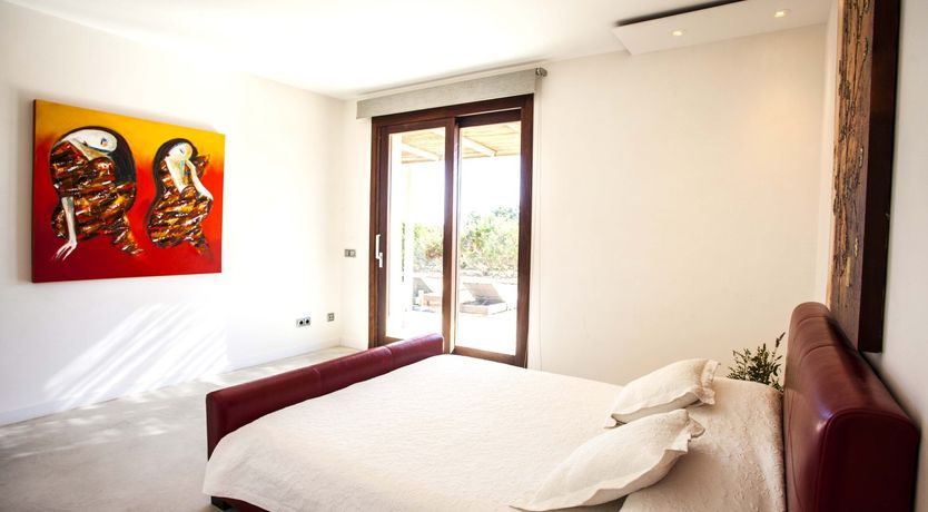 Photo of Countryside Siesta