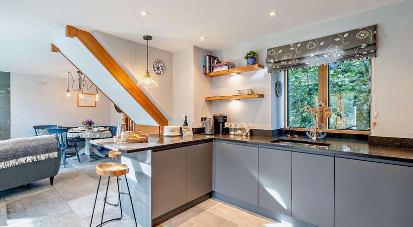 Photo of 2 Bed in Low Biggins