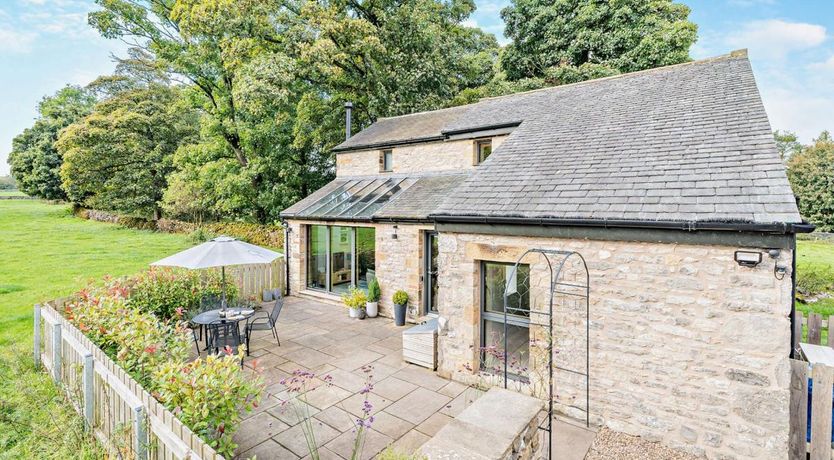 Photo of in Kirkby Lonsdale (SZ093)
