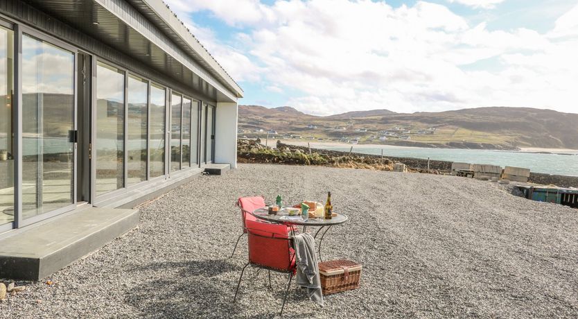 Photo of White Horse House