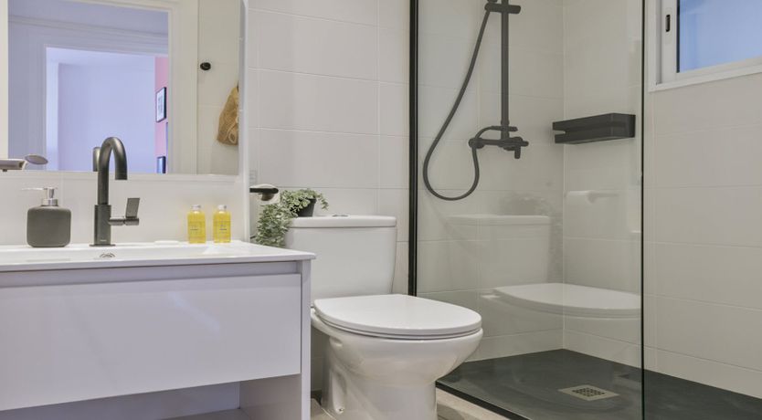 Photo of Shades of Viva