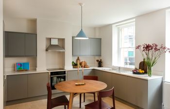 Golden Crescent Moon Apartment