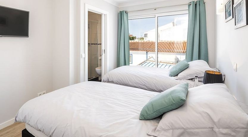 Photo of Aqua Reflections