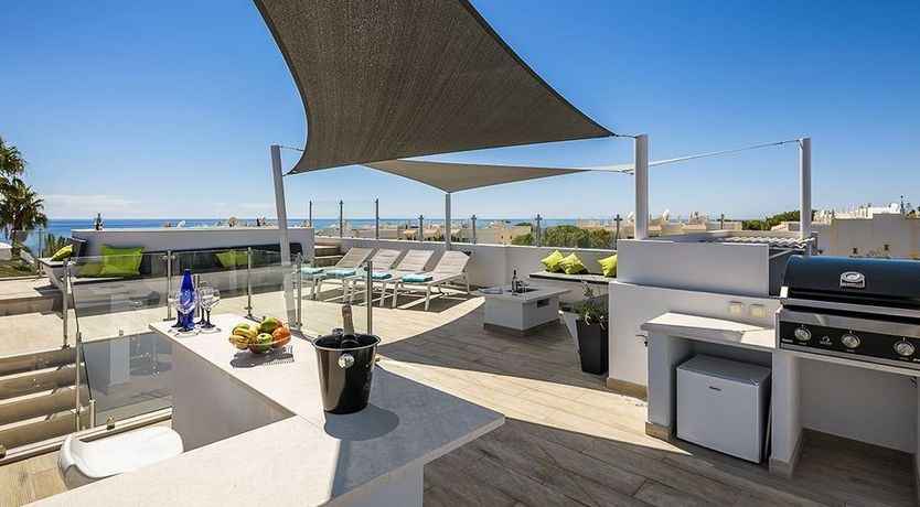 Photo of Aqua Reflections