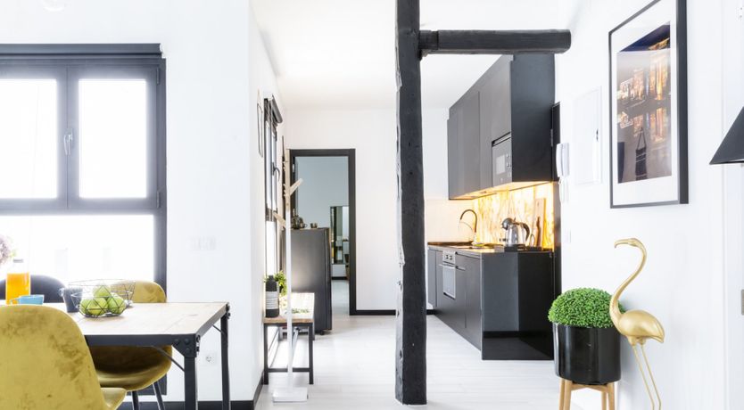 Photo of Molten Bronze