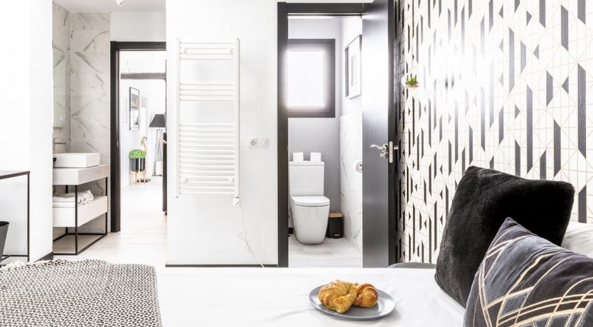 Photo of Molten Bronze