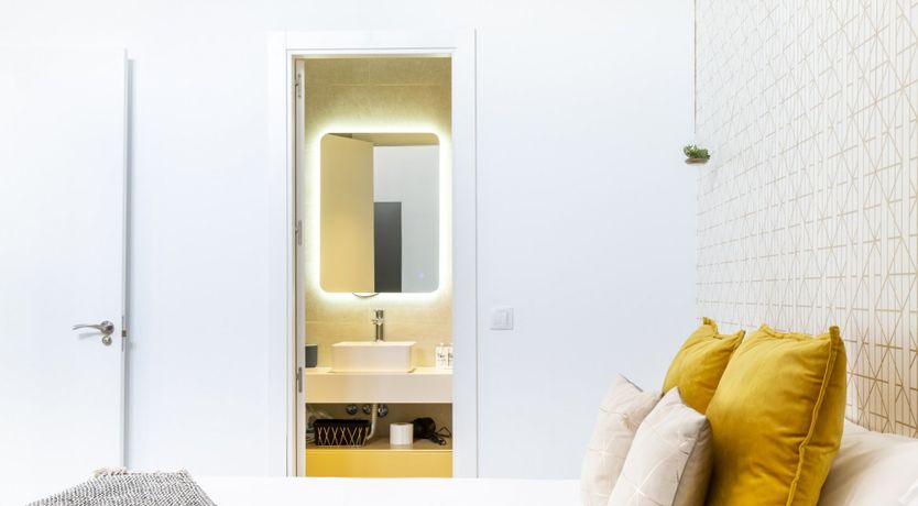 Photo of Molten Bronze