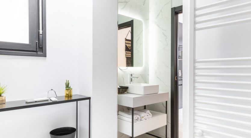 Photo of Molten Bronze