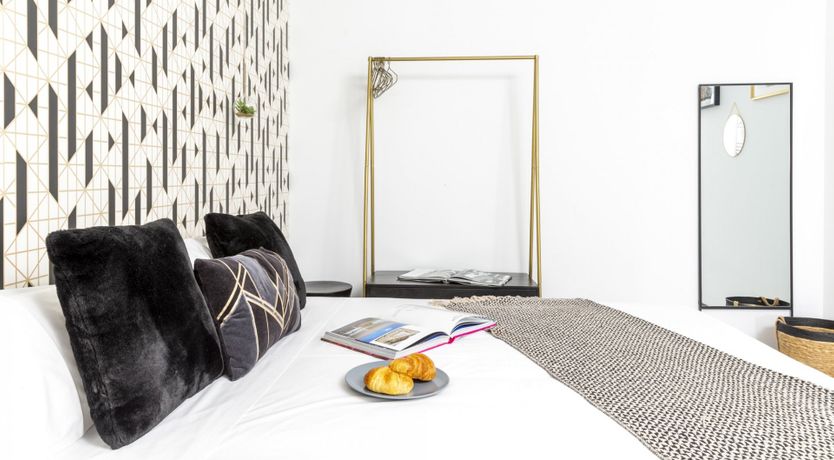 Photo of Molten Bronze