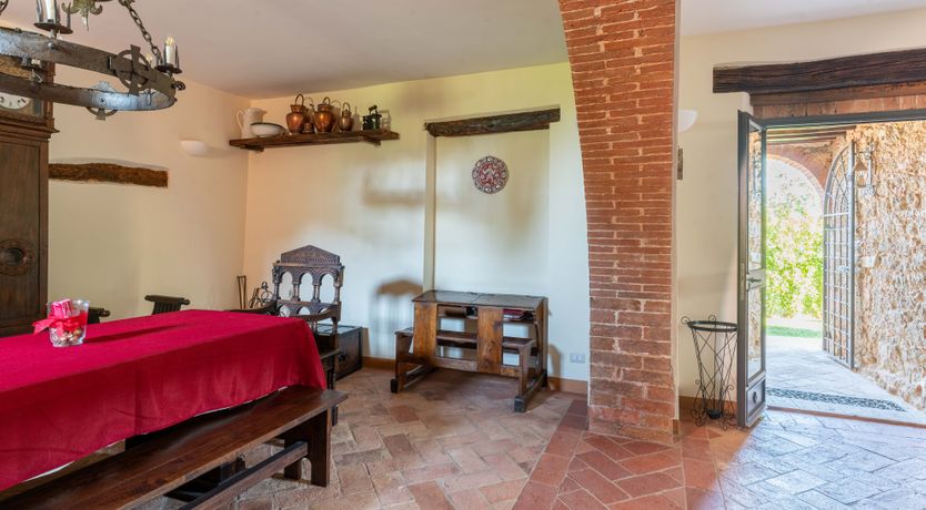 Photo of The Rose Blush