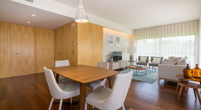 Photo of The Honey Blossom