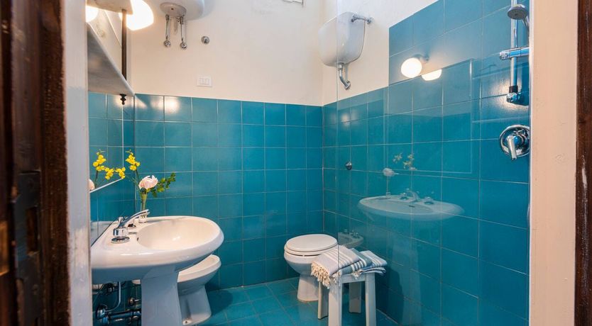 Photo of Floral Dining