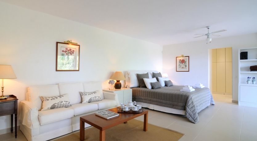 Photo of One For The Dreamers