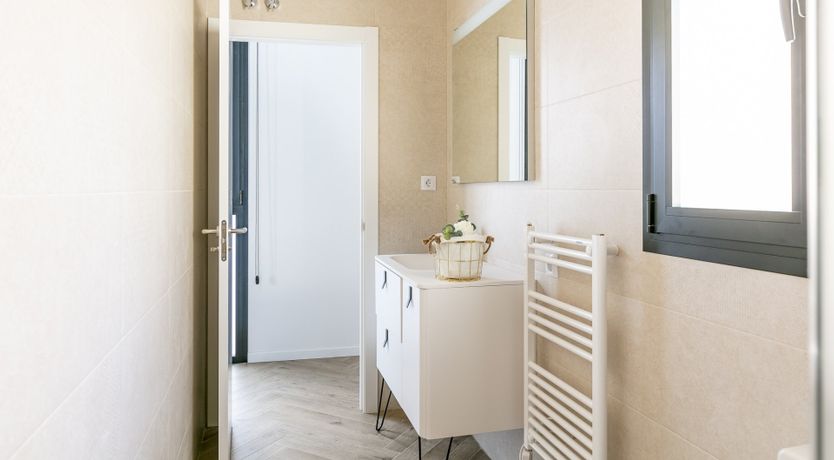 Photo of Queen of the Castle