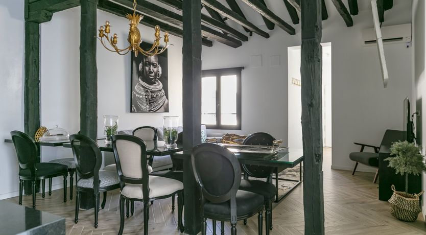 Photo of Queen of the Castle