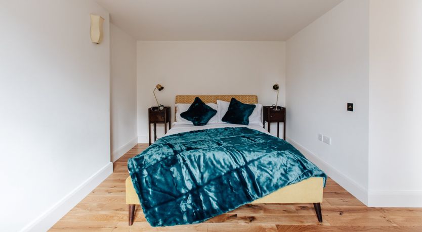 Photo of Silver Spoons