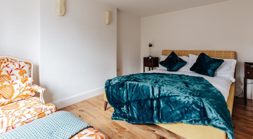 Photo of Silver Spoons