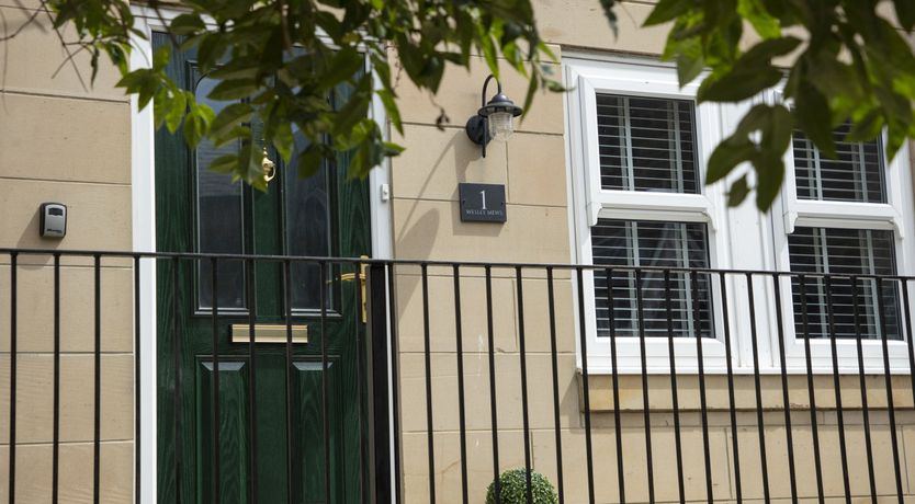 Photo of 1 Wesley Mews