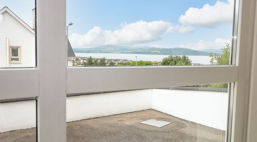 Photo of 12 Hillview